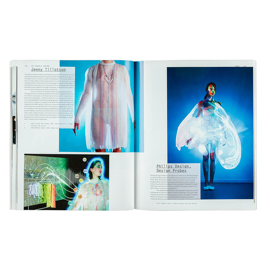 SEEYOURSELFSENSING_0001_See-Yourself-Sensing_Spread-2